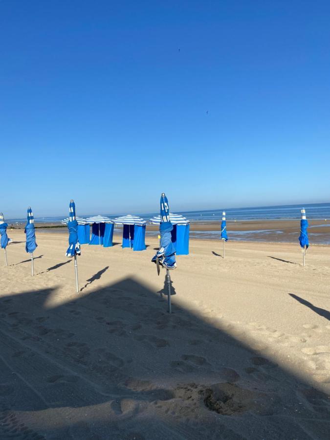 La Villa L'Oiseau Bleu Proche De La Plage Et De Deauville !!! Awards 2025 Блонвиль-сюр-Мер Экстерьер фото
